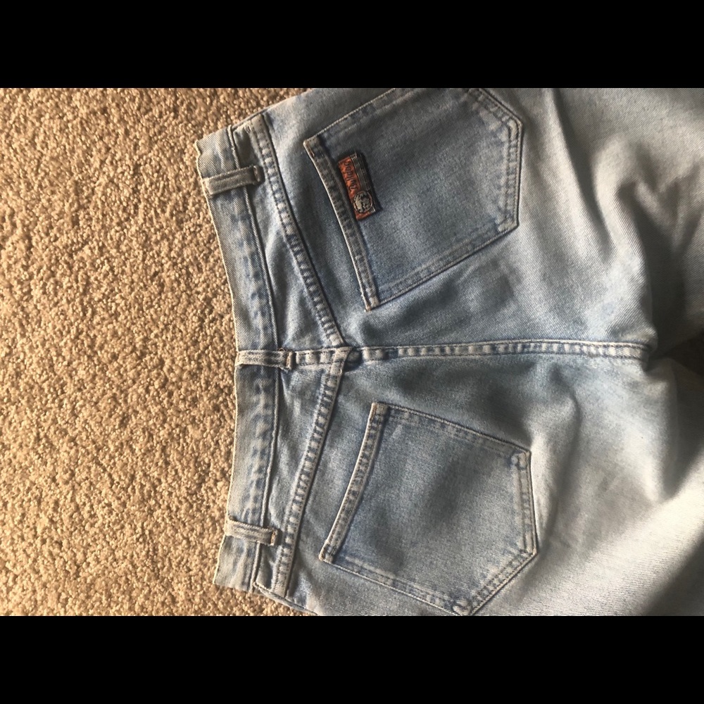 Woman’s pants